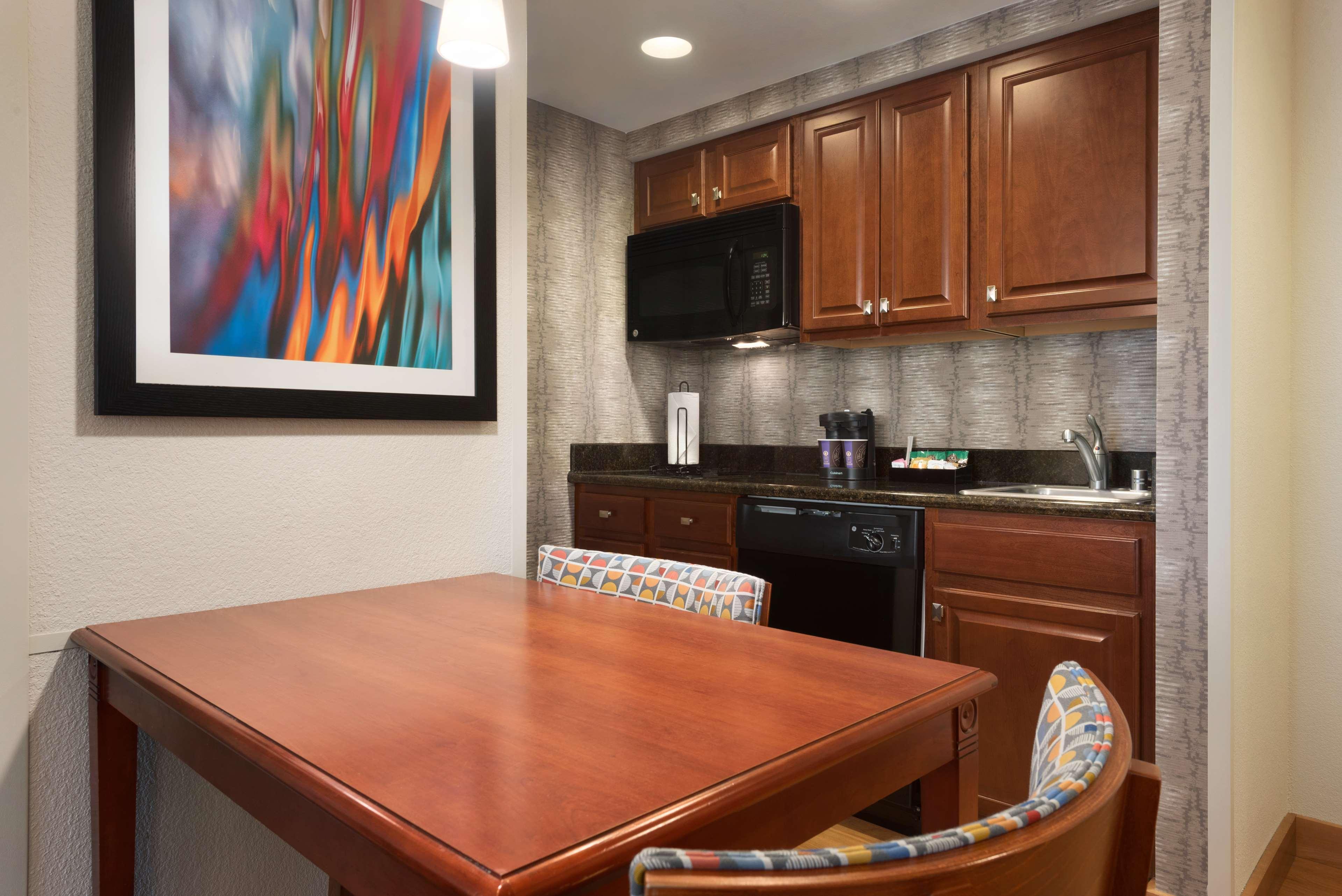 Homewood Suites By Hilton Madison West Exteriör bild