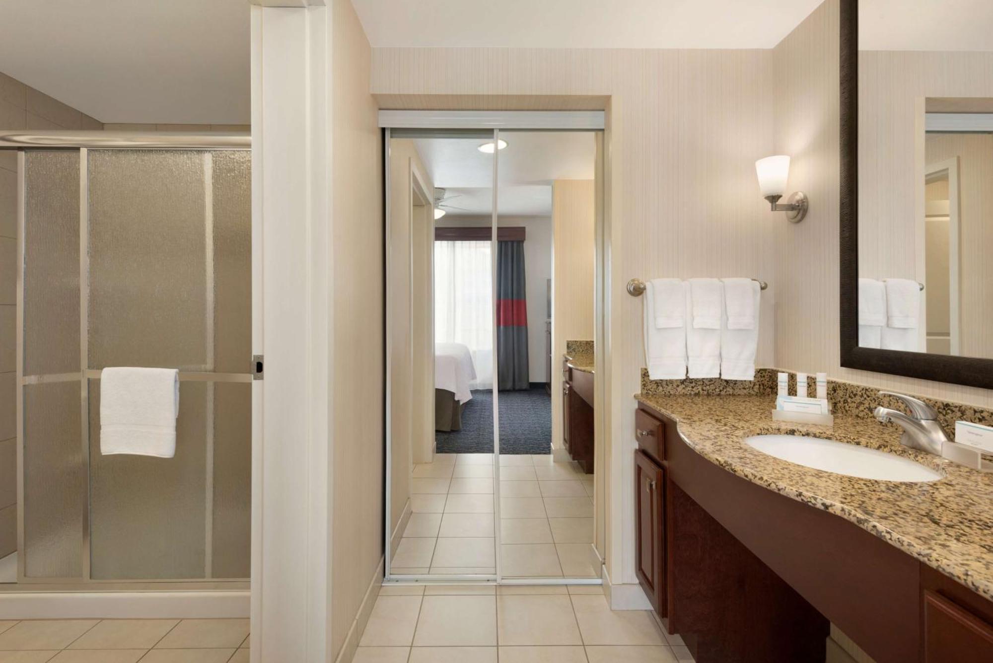 Homewood Suites By Hilton Madison West Exteriör bild