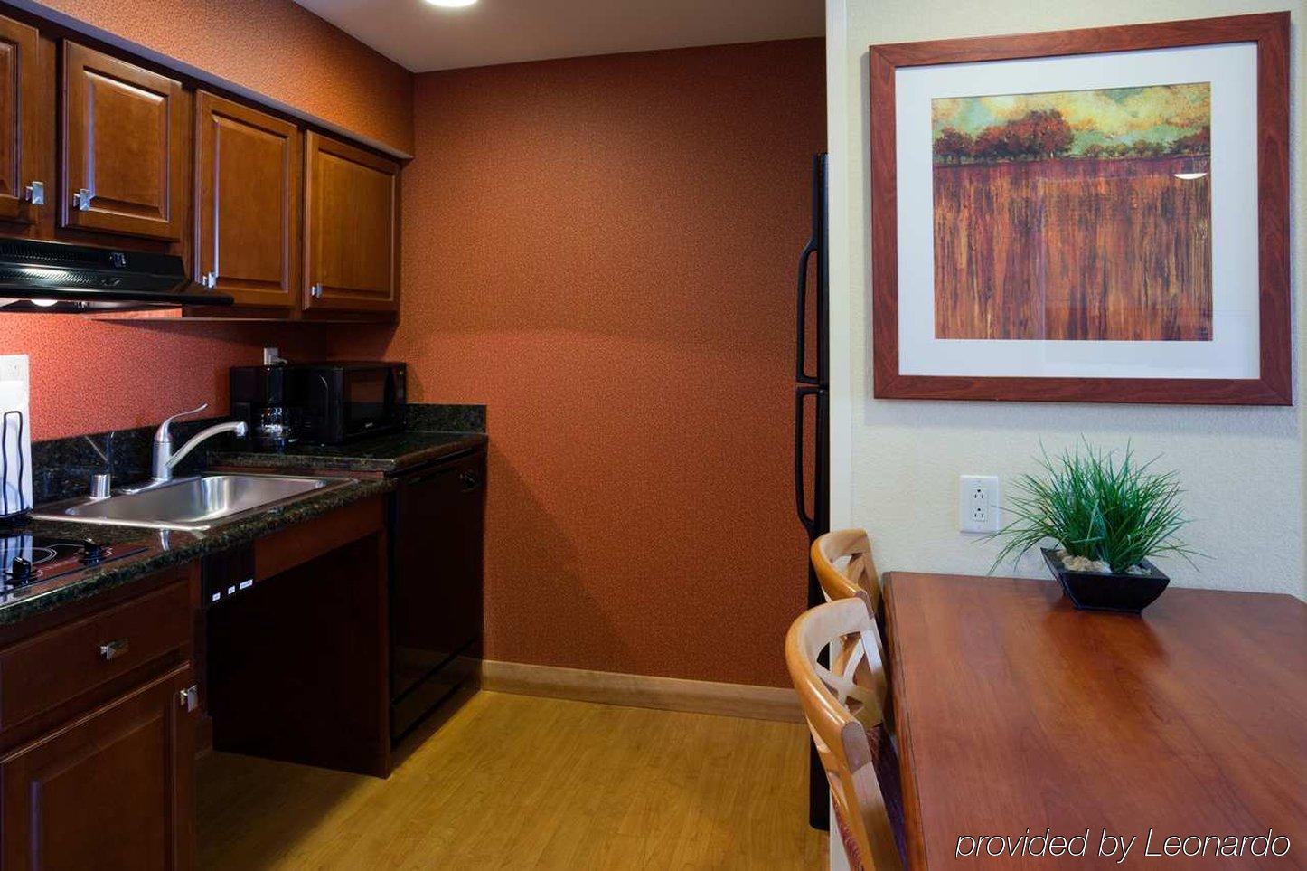 Homewood Suites By Hilton Madison West Rum bild