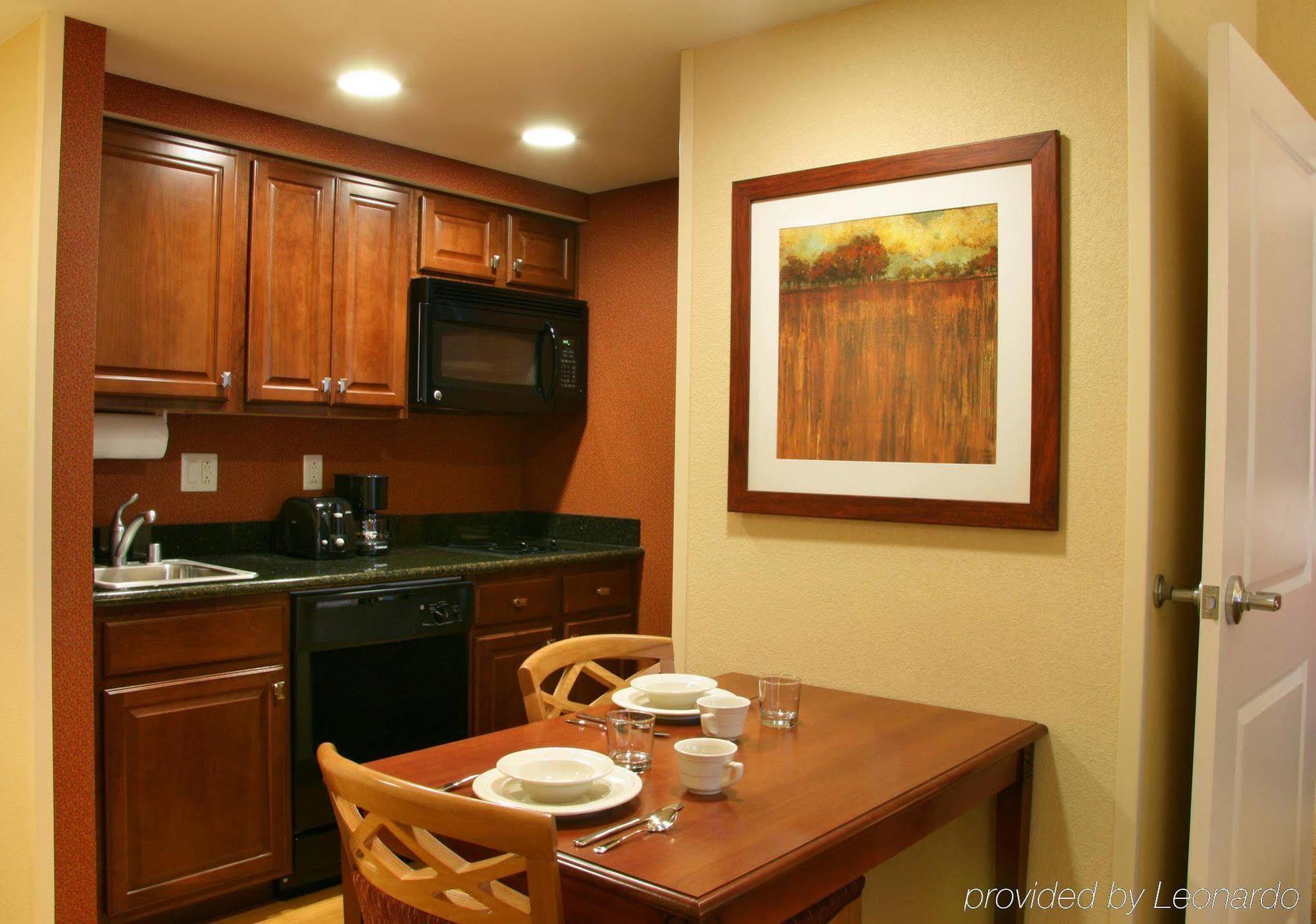 Homewood Suites By Hilton Madison West Rum bild