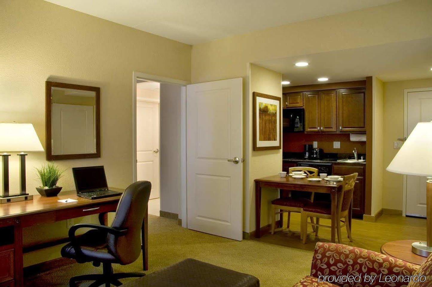 Homewood Suites By Hilton Madison West Exteriör bild